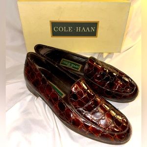 Cole Haan Vintage Brown Crocodile Leather Loafers Women 9 AA